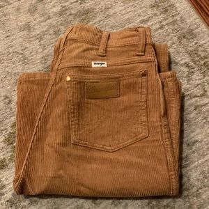 Wrangler Wanderer high rise flare corduroy